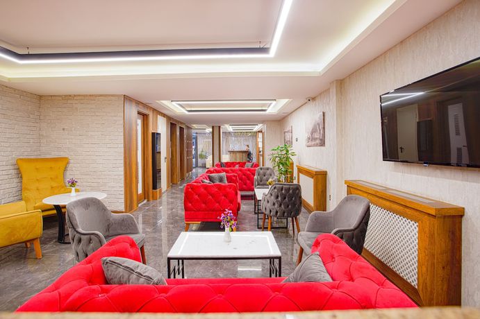 Imagen de los interiores del Sim Hotel. Foto 10