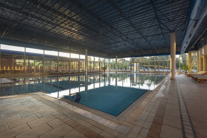 Imagen de la piscina del Simena Comfort Hotel. Foto 20