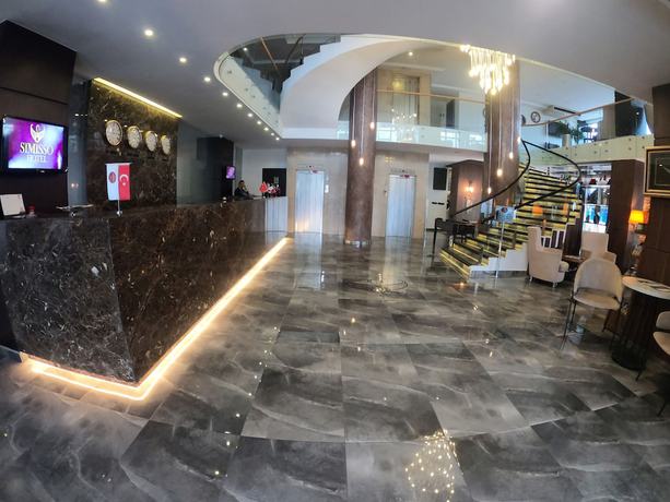 Imagen de los interiores del Simisso Hotel. Foto 16