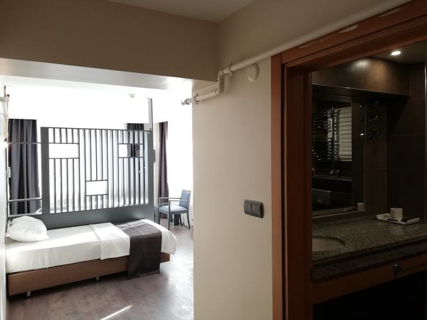 Imagen de la habitación del Simisso Hotel. Foto 5