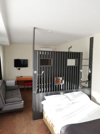 Imagen de la habitación del Simisso Hotel. Foto 8
