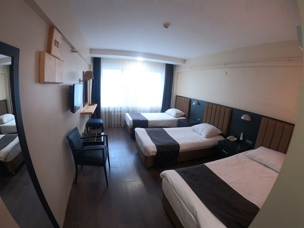 Imagen de la habitación del Simisso Hotel. Foto 9