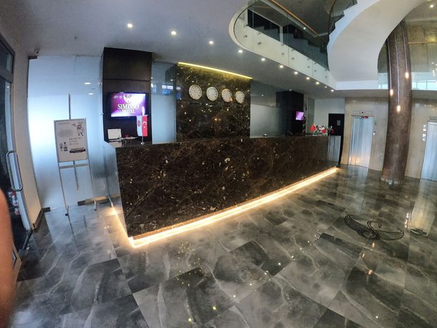 Imagen de los interiores del Simisso Hotel. Foto 20