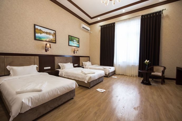 Imagen de la habitación del Simma Hotel spa and waterpark. Foto 3