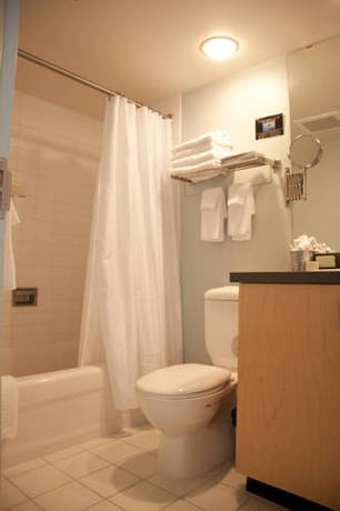 Imagen de la habitación del Simon Hotel At Simon Fraser University. Foto 5