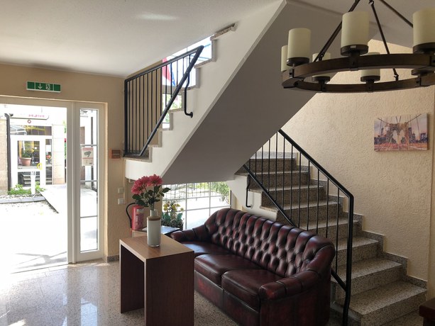 Imagen de los interiores del Simona Hotel Frankfurt Airport. Foto 20