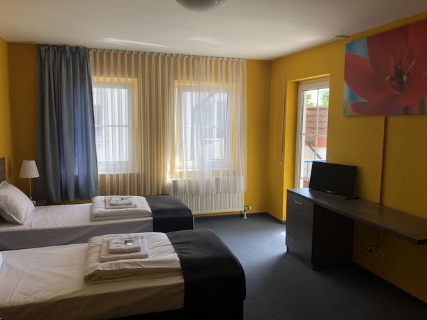 Imagen de la habitación del Simona Hotel Frankfurt Airport. Foto 18