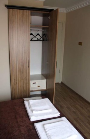 Imagen de la habitación del Simper Hotel, Fatih. Foto 16