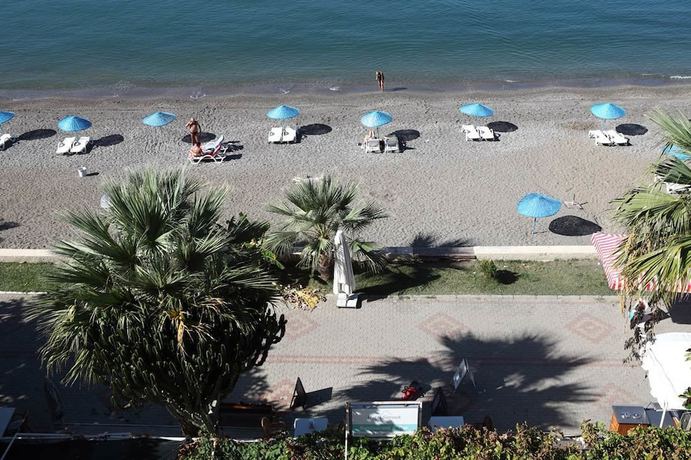 Imagen de los exteriores del Simsek Hotel. Foto 18