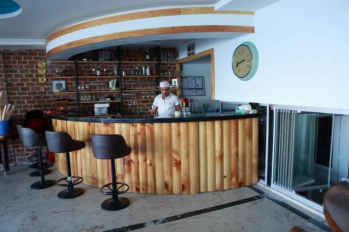 Imagen de los interiores del Simsek Hotel. Foto 19