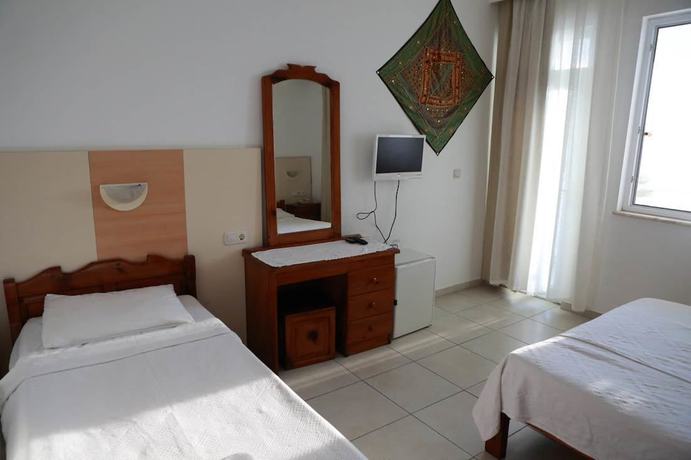 Imagen de la habitación del Simsek Hotel. Foto 13