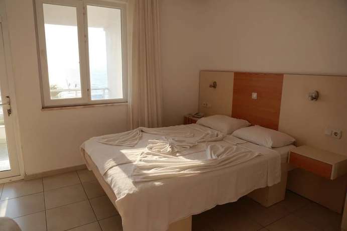Imagen de la habitación del Simsek Hotel. Foto 14