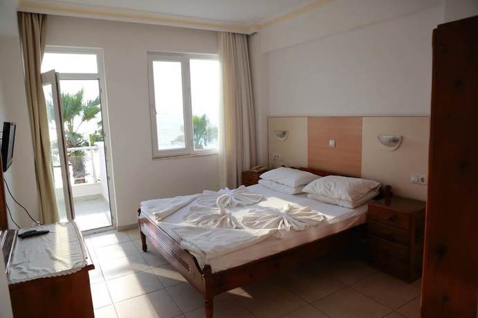 Imagen de la habitación del Simsek Hotel. Foto 15