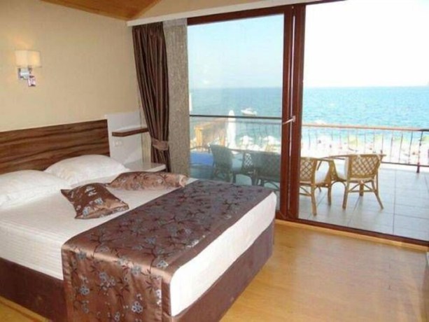 Imagen de la habitación del Sinemis Hotel Adrasan. Foto 12