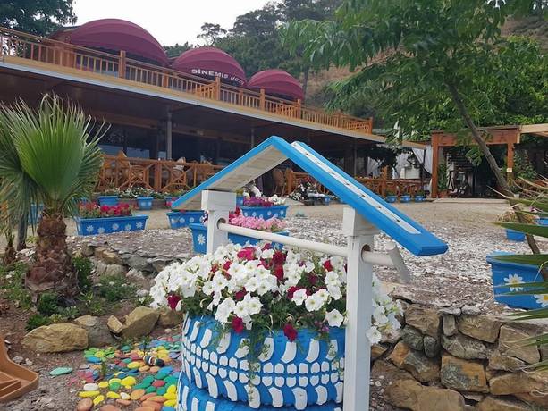 Imagen de los exteriores del Sinemis Hotel Adrasan. Foto 19