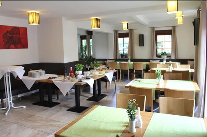 Imagen del bar/restaurante del Sinzingers Krone Hotel und Restaurant. Foto 6