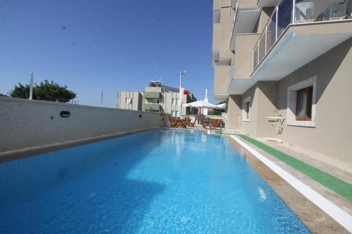 Imagen de la piscina del Sirius Mi Hotel. Foto 8