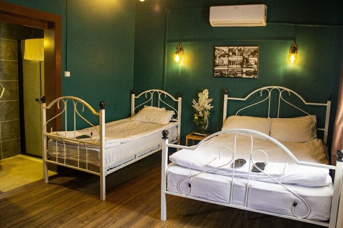 Imagen de la habitación del Sirvani Konagi. Foto 15