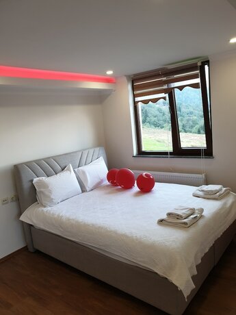 Imagen de la habitación del Sisdagi Zirve Otel. Foto 13