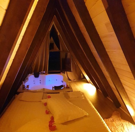 Imagen de la habitación del Sisdagi Zirve Otel. Foto 17