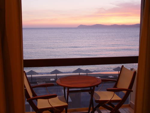 Imagen de la habitación del Sitia Bay. Foto 3