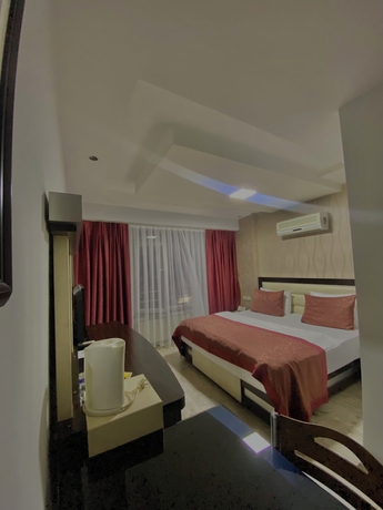 Imagen de la habitación del Sivas Azze Palace Otel. Foto 2