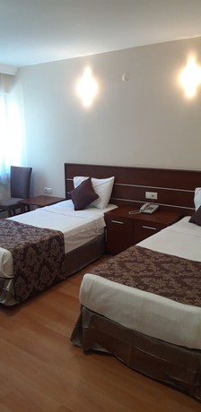 Imagen de la habitación del Siyav Hotel. Foto 5
