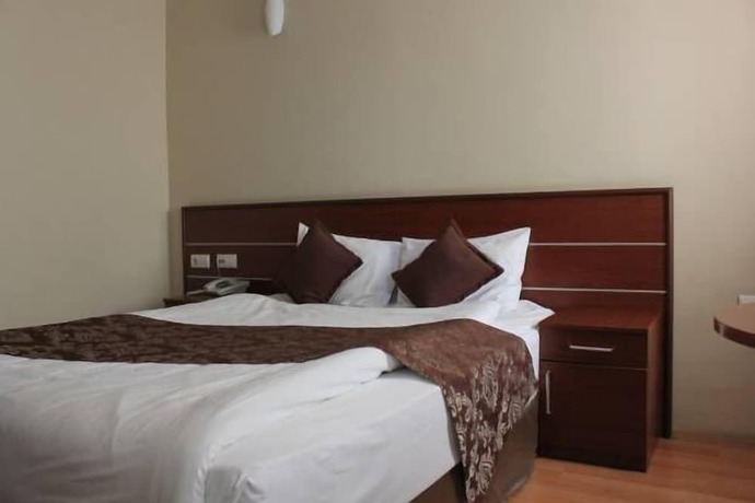 Imagen de la habitación del Siyav Hotel. Foto 7