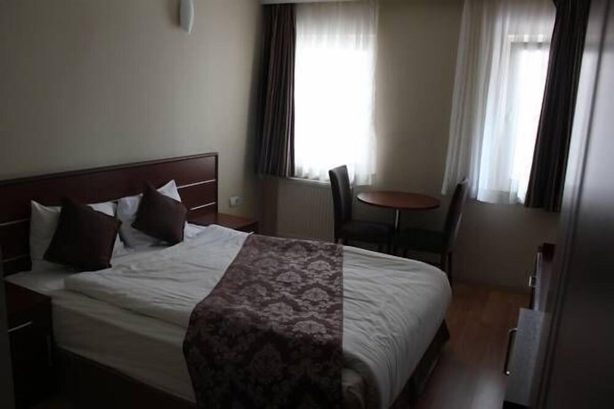 Imagen de la habitación del Siyav Hotel. Foto 17