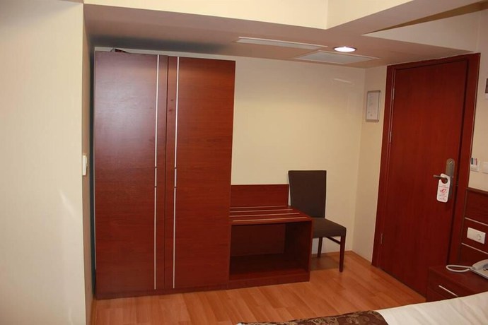 Imagen de la habitación del Siyav Hotel. Foto 19