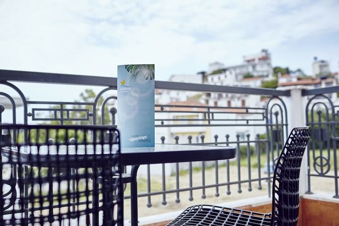 Imagen del bar/restaurante del Skiathos Somnia. Foto 2