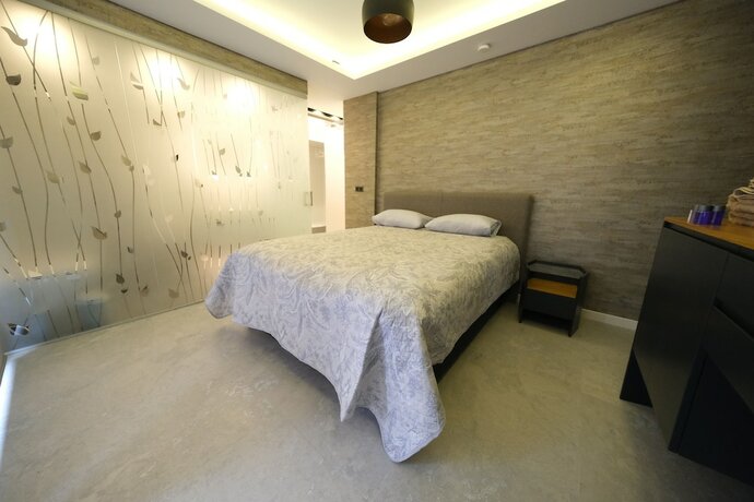 Imagen general del Sky Garden Suites. Foto 18