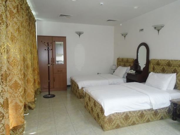 Imagen de la habitación del Sky Hotel Apartments. Foto 14