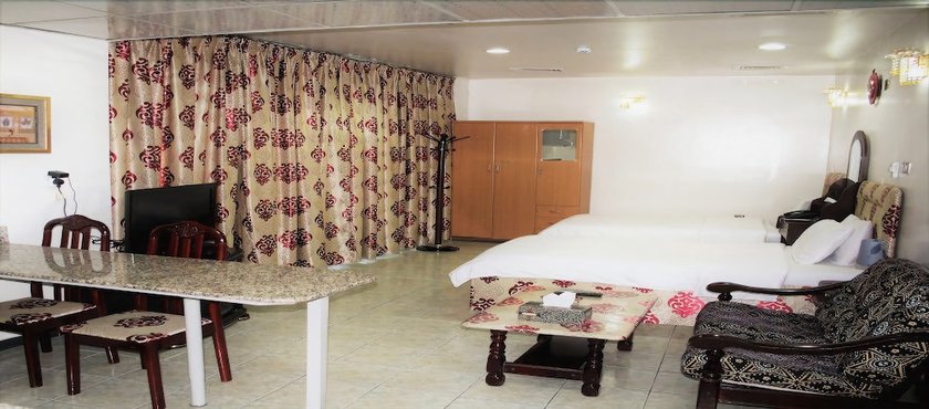 Imagen de la habitación del Sky Hotel Apartments. Foto 15