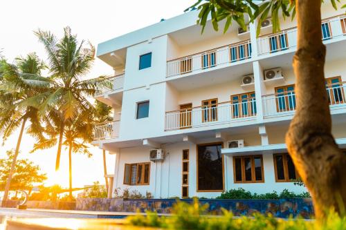 Imagen general del Skylar Seaview Beach Resort & Ayurveda Varkala. Foto 7