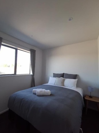 Imagen de la habitación del Skyrim Lodge. Foto 9