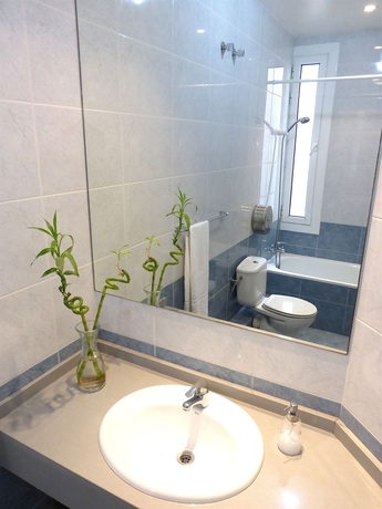 Imagen de la habitación del SleepHouse 32. Foto 10