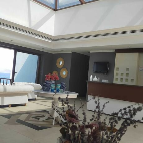 Imagen general del Small Beach Hotel. Foto 1