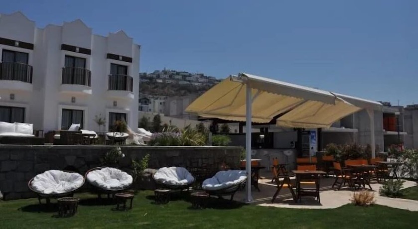 Imagen general del Small Beach Hotel. Foto 3