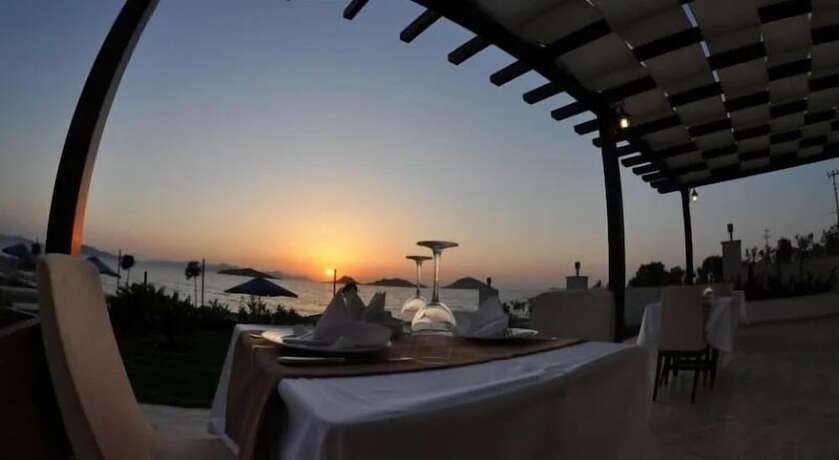 Imagen general del Small Beach Hotel. Foto 7