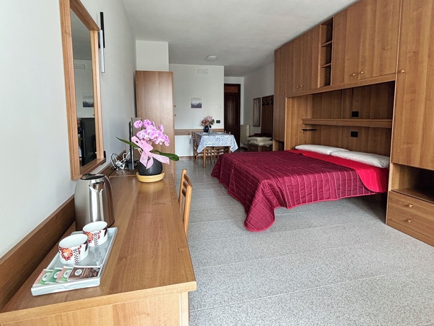 Imagen de la habitación del Smart Residence Aviano. Foto 8