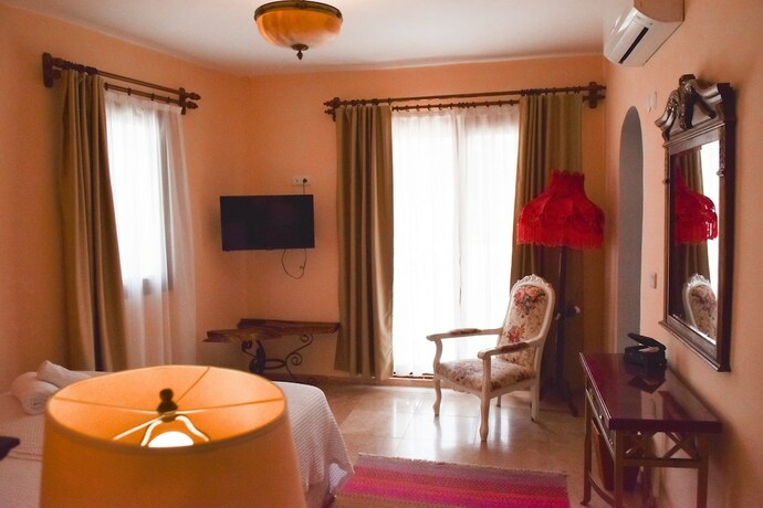 Imagen de la habitación del Smyrna Pansiyon. Foto 19