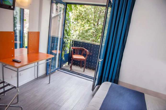 Imagen de la habitación del Solar Hotel. Foto 16