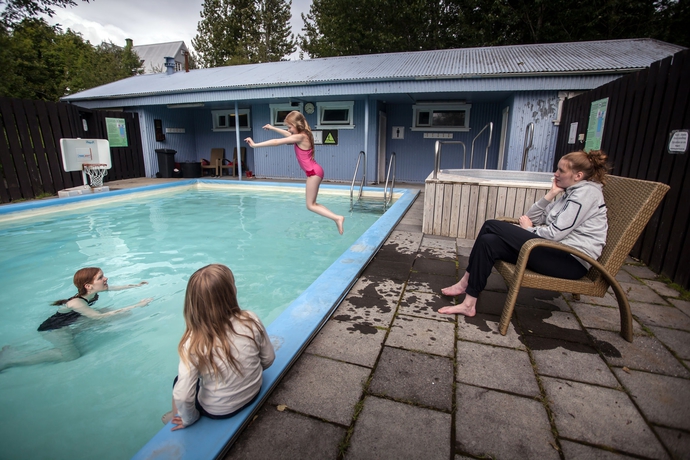 Imagen de la piscina del Solheimar Eco-village Guesthouse. Foto 16