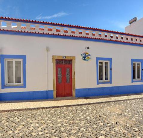 Imagen general del Son of a Beach Hostel. Foto 12