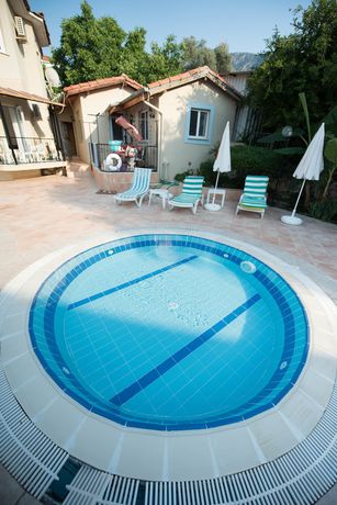 Imagen de la piscina del Sonmez Hotel. Foto 13
