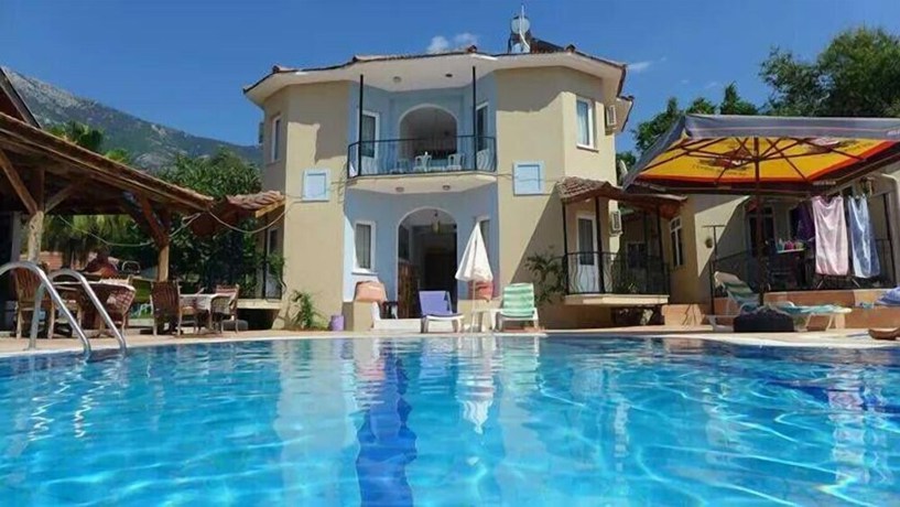 Imagen de la piscina del Sonmez Hotel. Foto 14