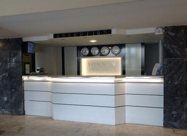 Imagen de los interiores del Sonnen Hotel. Foto 15