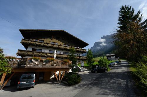 Imagen general del Sonnenburg Hotel. Foto 8