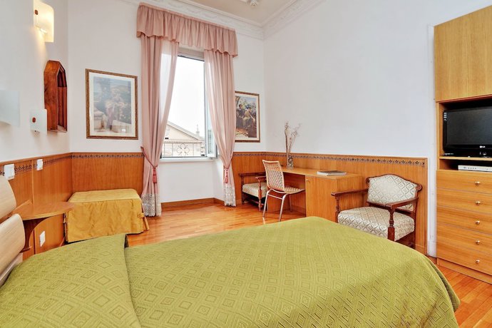 Imagen de la habitación del Sonnino Suite. Foto 20